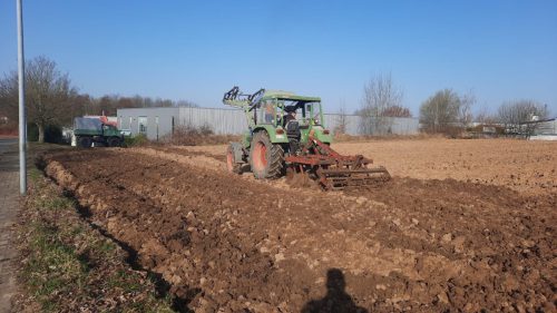 9ee21dde-c6ab-45f9-9302-bcc393a98f16